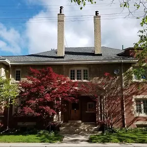 https://the-jane-toronto.hotelstorontoontario.org